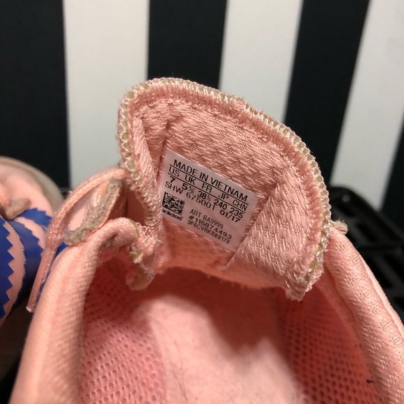 Adidas Iniki Boost Womens Shoes - Picture 5 of 5